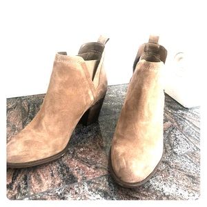 Vince Camuto Booties